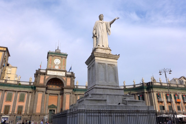 Piazza Dante