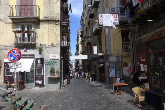 This street has a number of historical spots and pizza places off of it.